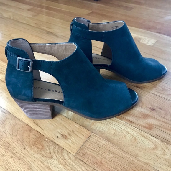 Lucky Brand Shoes - NWOT Lucky Brand "Barimo" peep toe booties S5